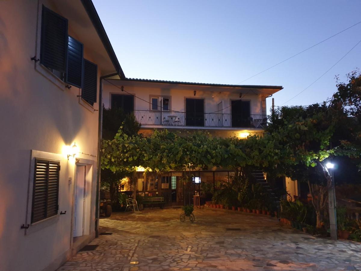 Casa Dos Santos Alojamento - Guest House 제어스 외부 사진